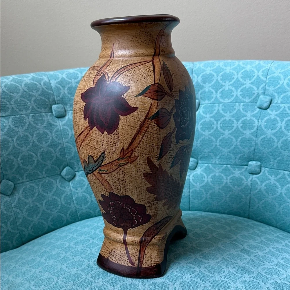 Rustic Floral Decorative Vase - Rose & Bud Motif – Vintage Style